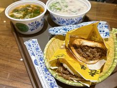 -穆得·老周家牛肉烧饼(普利街店)