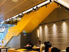 大堂-麦当劳(苏州中心星悦汇店)