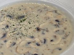 -安德烈俄式西餐厅(中央大街店)