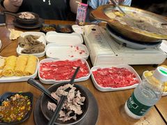 -天成·潮州牛肉脆肉鱼生蚝自助火锅