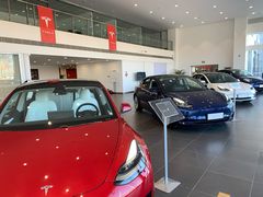 -TESLA 特斯拉(北京南四环中路特斯拉中心)