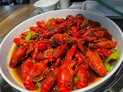 -龙巢盱眙龙虾·牛蛙·烧烤宵夜(八卦岭店)