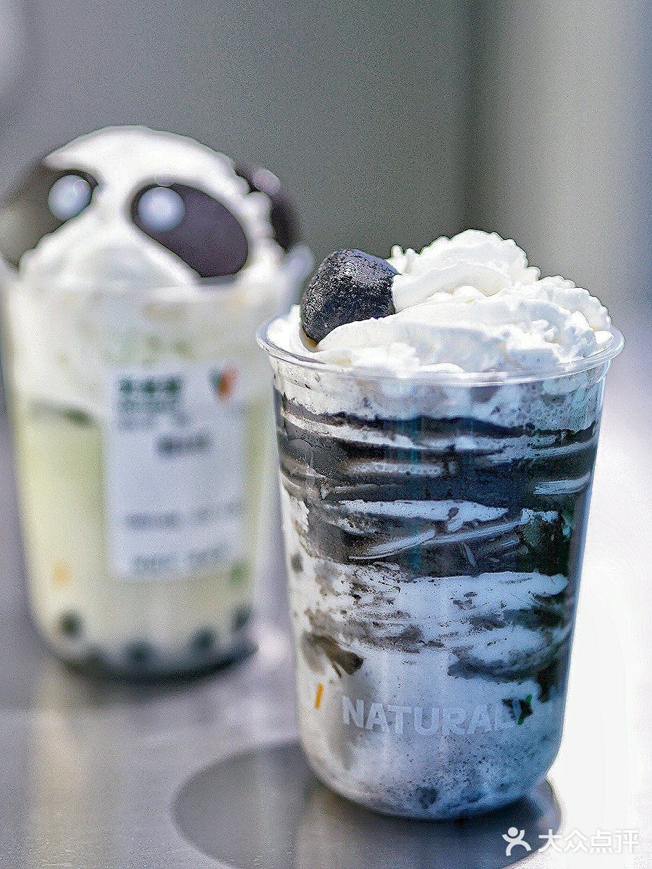 终于喝到了关晓彤开的奶茶啦!