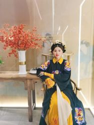 点击看大图 -盘子女人坊古装写真摄影(南京总店)