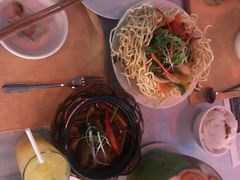 -Lanterns Vietnamese Restaurant