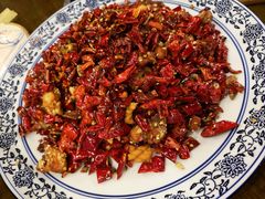 -黄桷树曹家私房菜(江与城店)