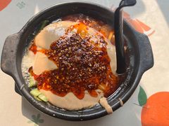 -风味砂锅居(泰华店)