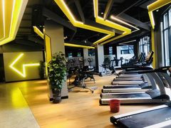 -贝菲特游泳健身(徐泾店)