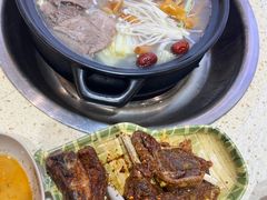 -九寨特色牦牛肉汤锅 羊肉汤锅