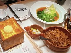 -绿茶餐厅(同成街华联店)
