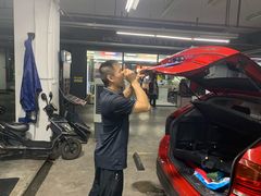 -名车坊威固授权汽车贴膜隐形车衣(世纪大道店)