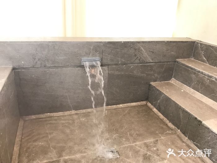颐和澜悦欢乐水世界(原颐和温泉城)图片