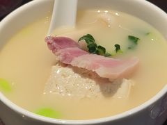 -明湖楼·经典鲁菜山东海鲜(大明湖店)