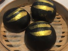 黑金流沙包-乾园(恒隆广场店)