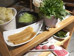 -南城十里潮汕鲜牛火锅·鲜虾生滚粥(融汇老商埠店)
