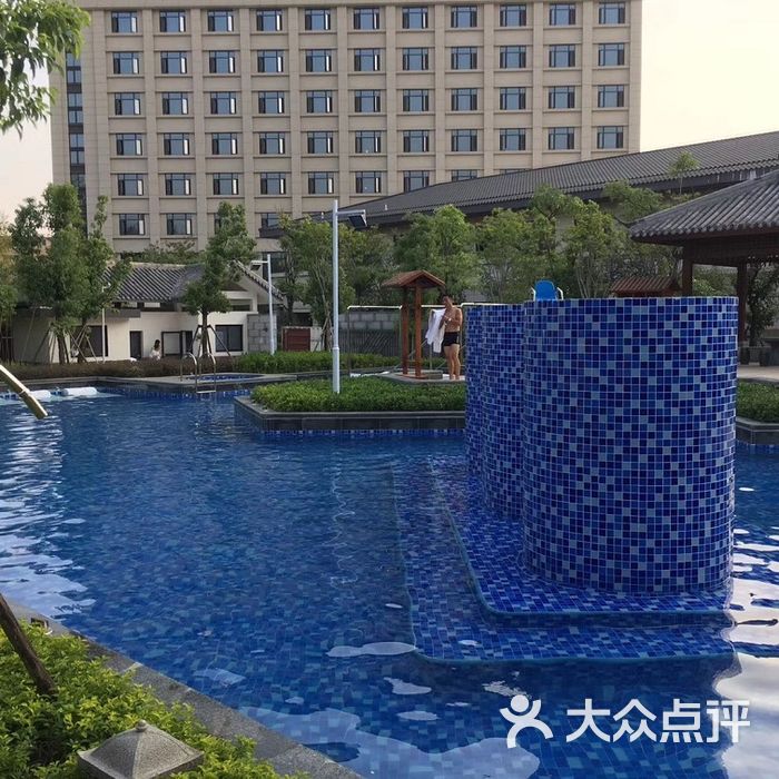 凤翔首邑温泉度假村