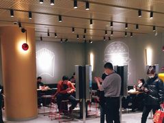 -麦当劳(中山公园龙之梦店)