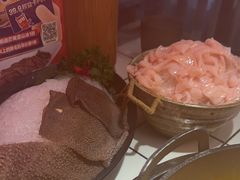 -热火朝天鲜切牛肉火锅(南强街巷店)
