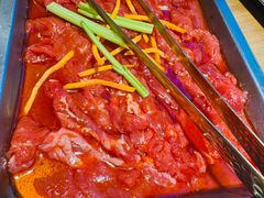 云南鲜黄牛肉-洱火云南酸菜牛肉火锅(石景山当代商城店)