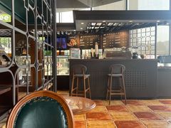 -红跑车蛋糕世界(龙湖杭州西溪天街店)