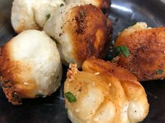 -黄阿姨锅贴大王(万航渡路店)