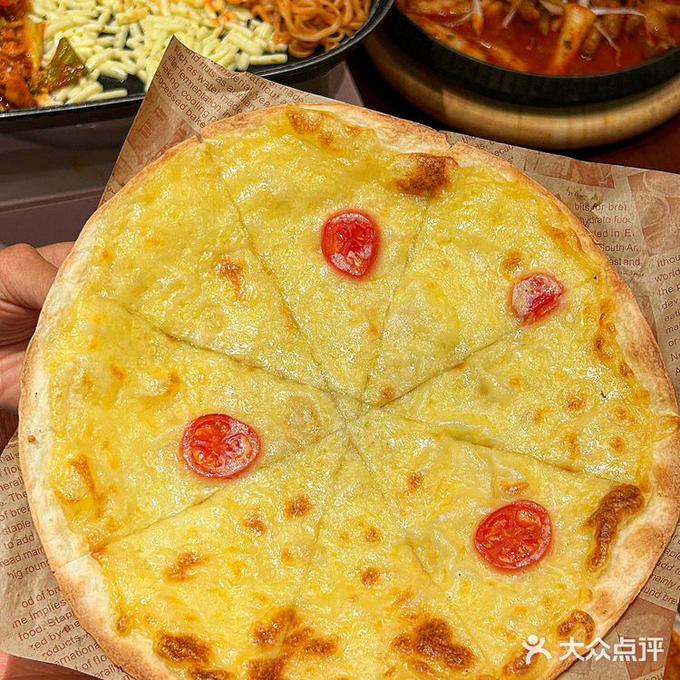 来广州第一件事：吃巨巨巨拉丝的烤芝士条！！