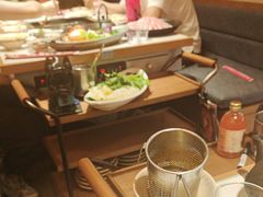 -老牌坊云南鱼豆花火锅(哈西万达店)