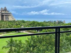 -海南清水湾莱佛士酒店