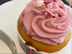 莓果杯子蛋糕-星巴克(蒲汇塘路店)