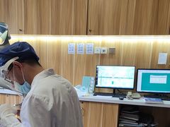 -上海仁爱医院口腔科 · 种植