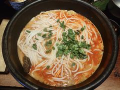 -银米·云南传统过桥米线(双廊黑金冠店)
