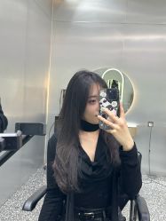 -Tloml salon