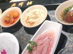 -老牌坊云南鱼豆花火锅(哈西万达店)
