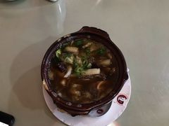 -闫家驴肉老店(华电一校店)