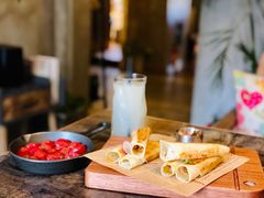 -HIGH FIVE哈福手工汉堡(桂林路店)