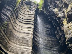 -梭布垭石林景区