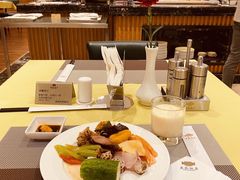 -安徽饭店·白鹭阁自助餐厅(梅山路店)