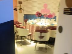 -巴特餐饮6加1音乐餐吧·新疆菜