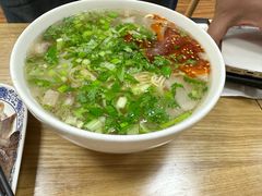 -陇上全荟兰州传统牛肉面(延吉路店)