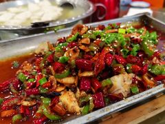 -石磨豆花家常菜·牦牛排土火锅