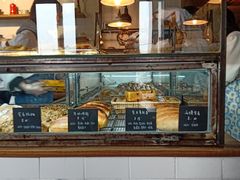 面包甜点陈列柜-仙峰天然面包(迎宾路店)