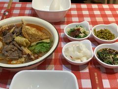 -丽丽三鲜螺蛳粉(田林路店)