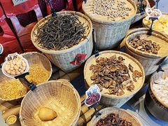 -刘淑芬·活鱼铁锅炖(北京首店)