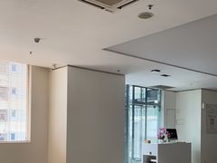 -卡罗酒店(东门晒布地铁站店)