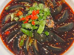 -六福烧烤酒馆(秦隆步行街店)