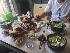 -闫家驴肉老店(华电一校店)