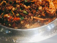 -凤凰路何眼镜香辣蟹(花果园店)