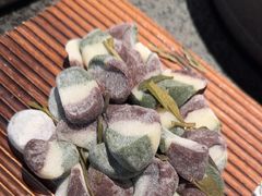 -三出山火锅(南京万象天地店)