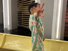 -涨巢·潮玩水疗局