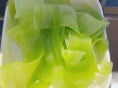 -生活如沸·顺德水牛奶火锅(人民广场店)